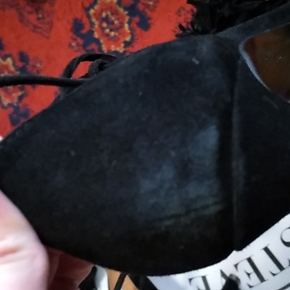 BNOT Steve Madden Sassey black suede sandal - Picture 7 of 10